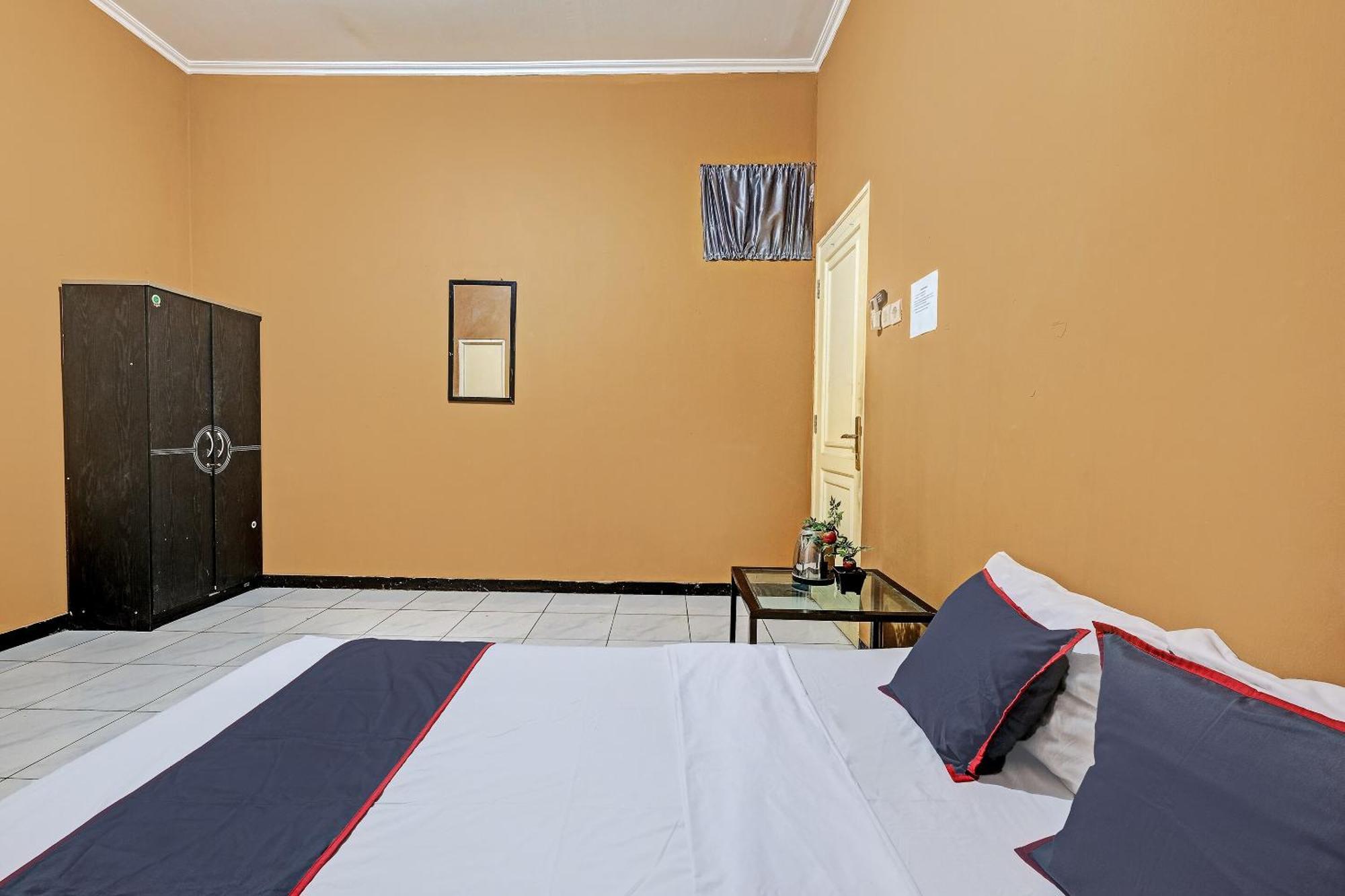 Collection O 92864 Mitra Residence Semarang Exterior photo