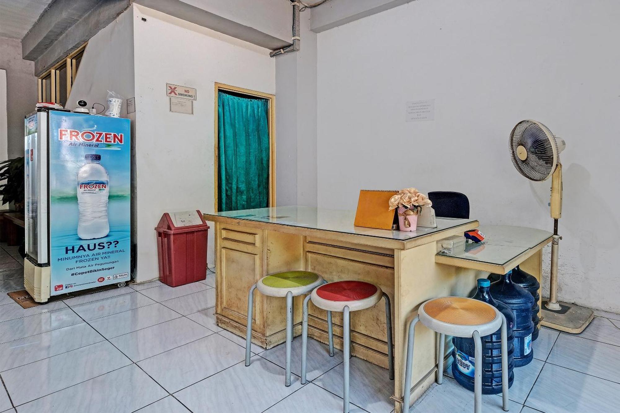 Collection O 92864 Mitra Residence Semarang Exterior photo