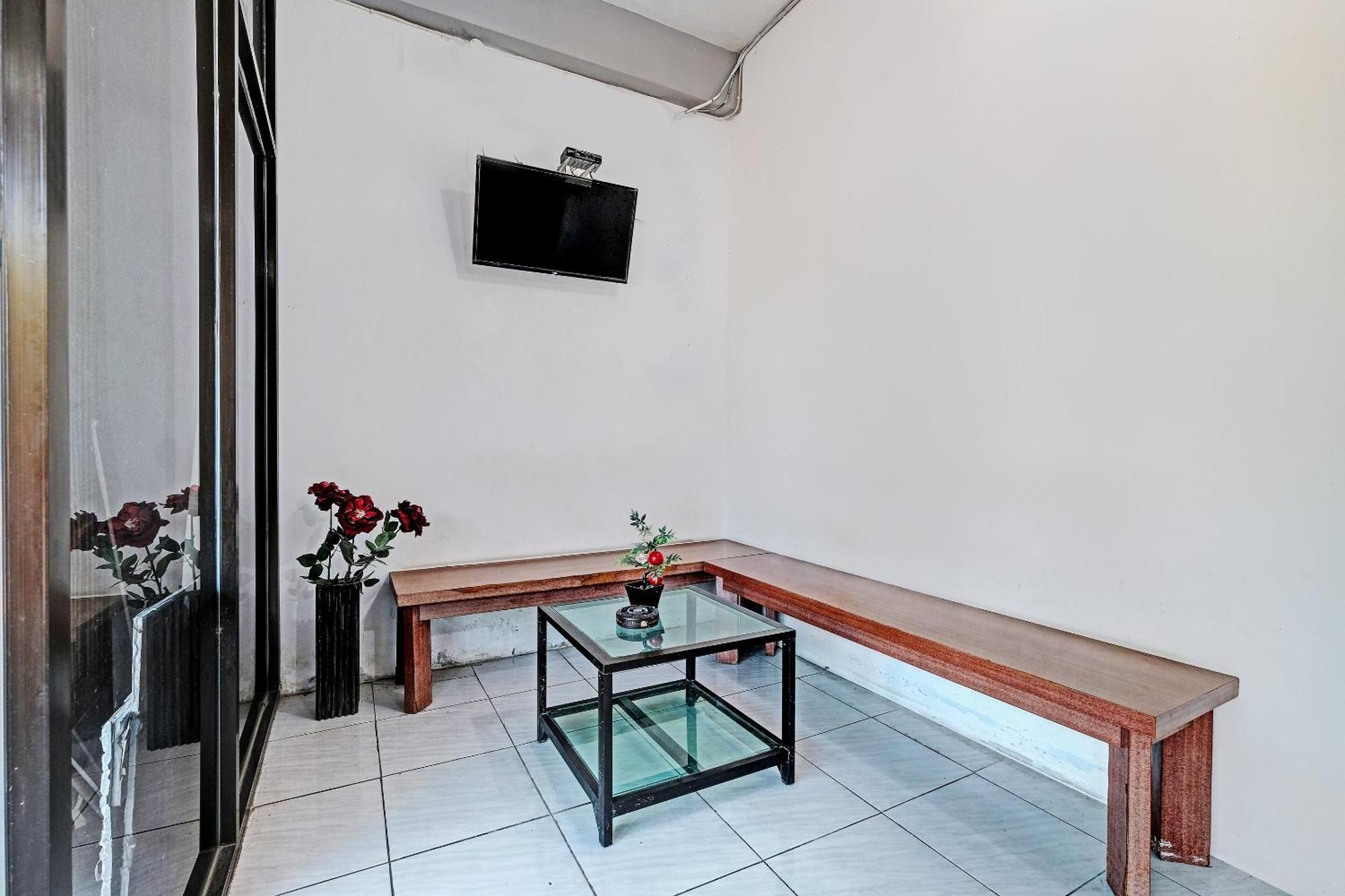 Collection O 92864 Mitra Residence Semarang Exterior photo